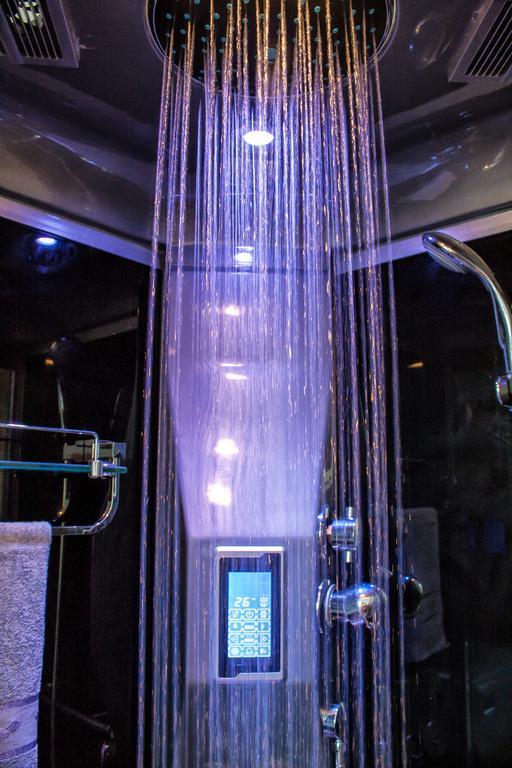 Wellness Suite Na' Canuna' Roddi Szoba fotó