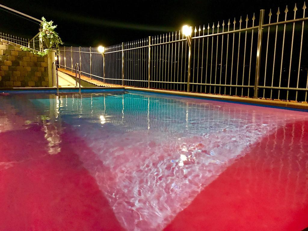 Wellness Suite Na' Canuna' Roddi Kültér fotó