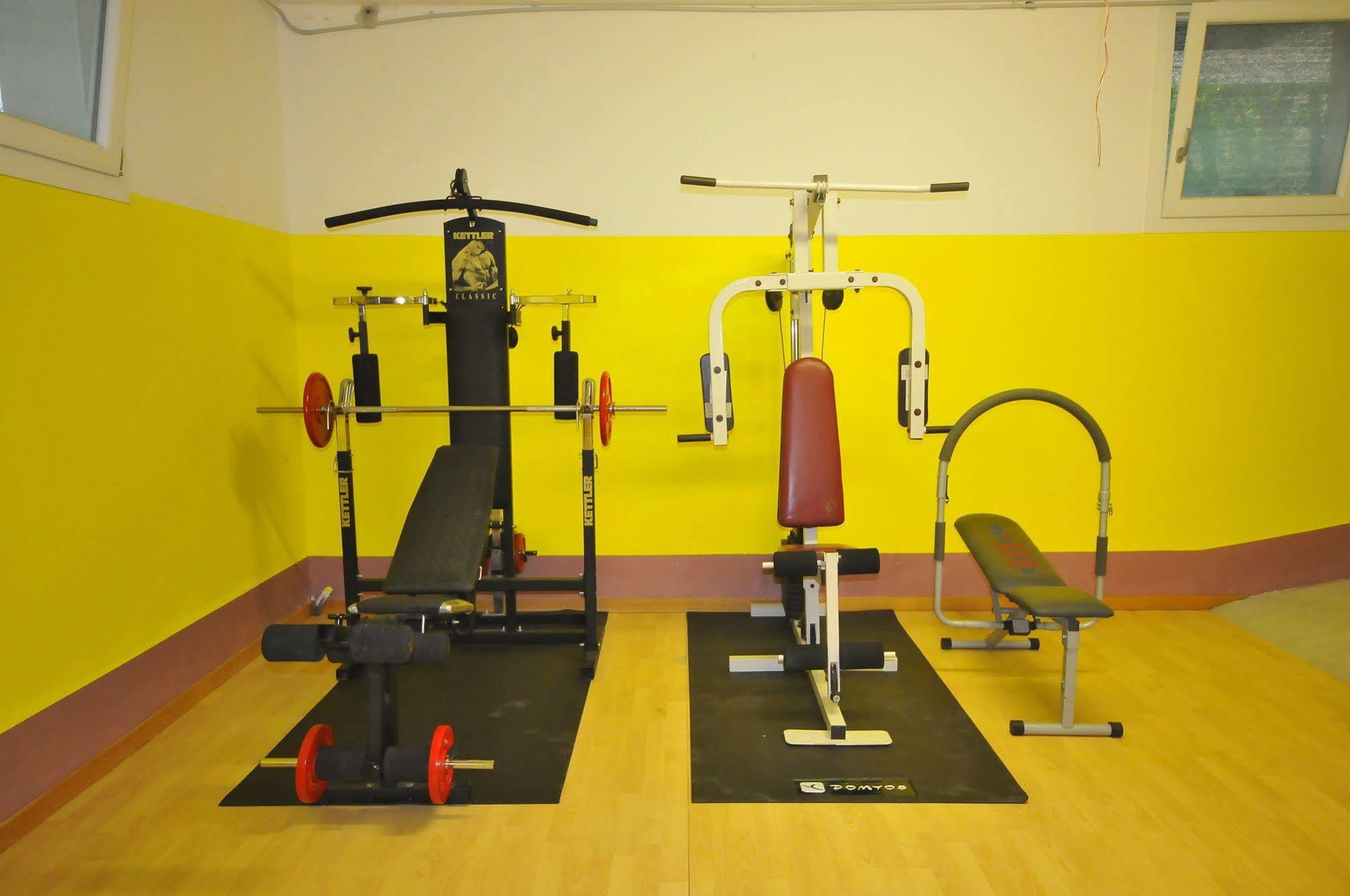 Wellness Suite Na' Canuna' Roddi Kültér fotó